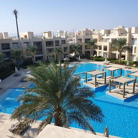 Апартаменты Mangroovy 2Br With Roof Хургада Экстерьер фото