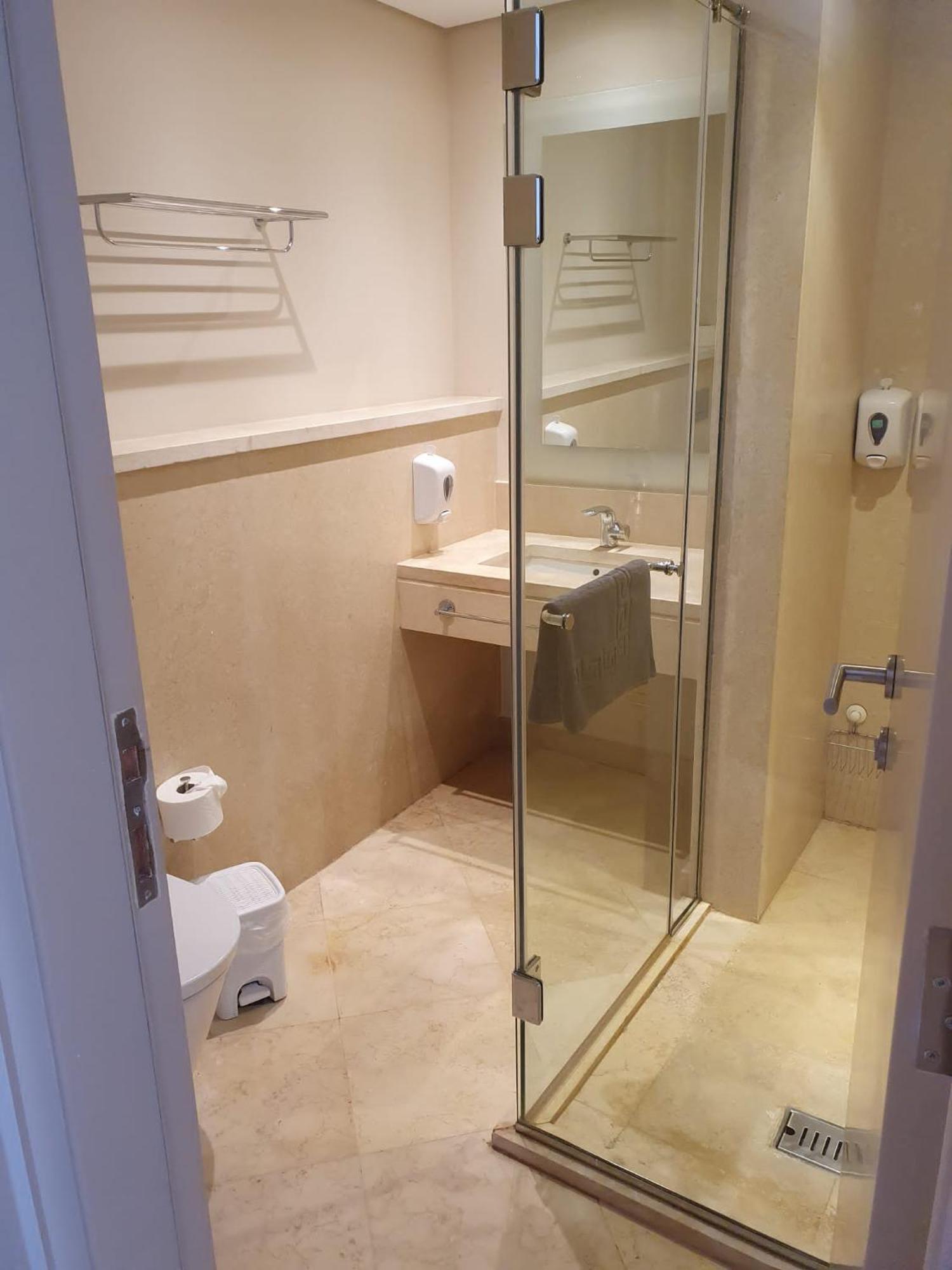 Mangroovy 2br With Roof Apartment *