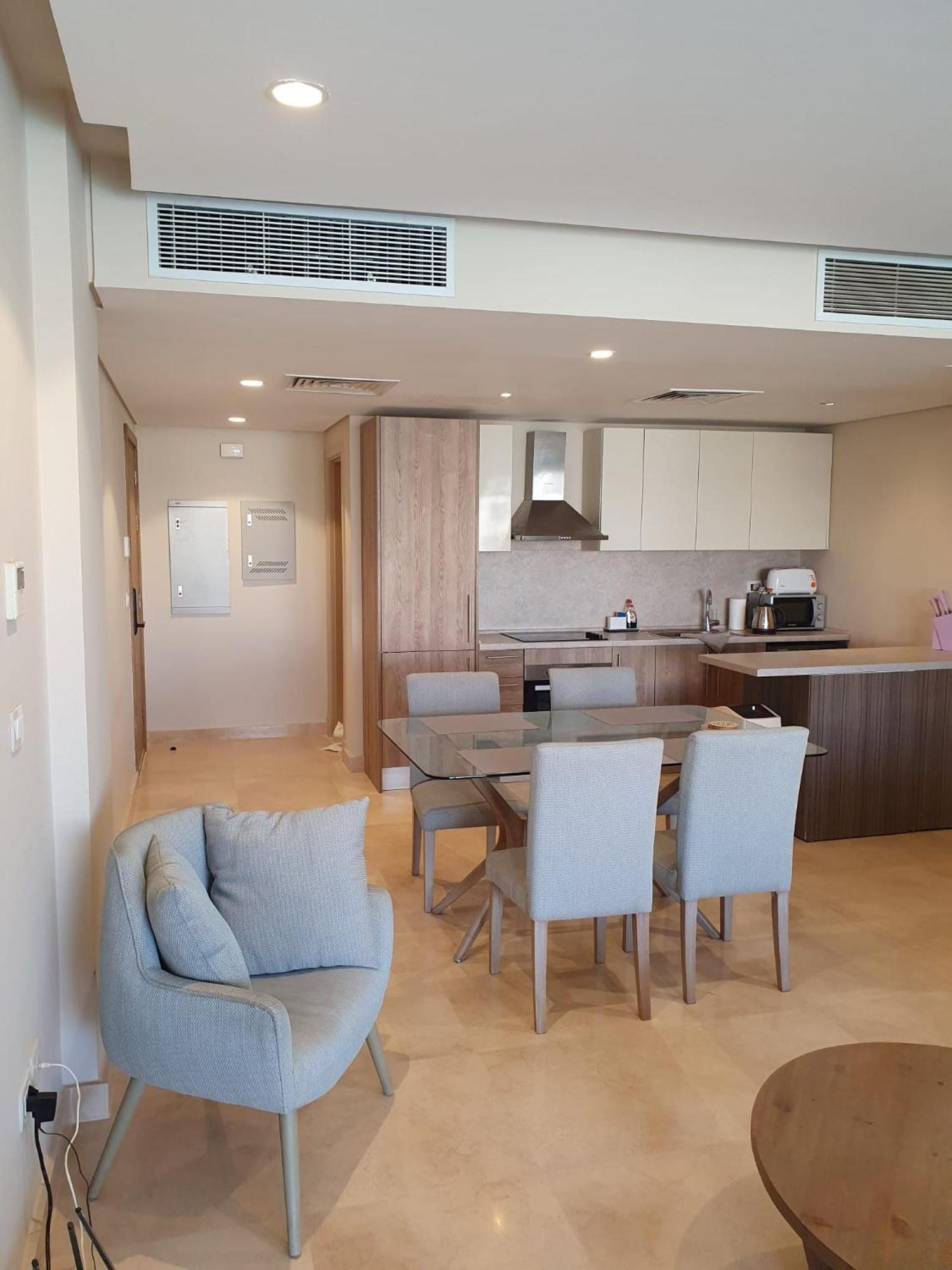 Mangroovy 2br With Roof Apartment *
